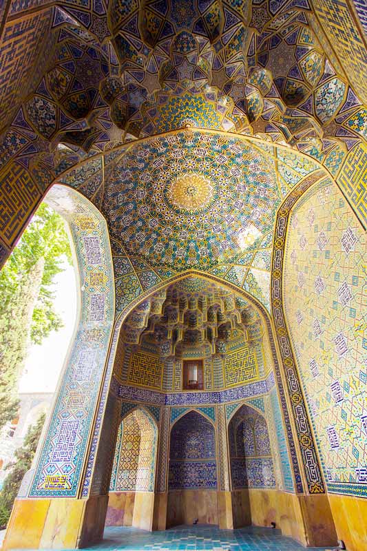 ایوان-در-مدارس-صفویه