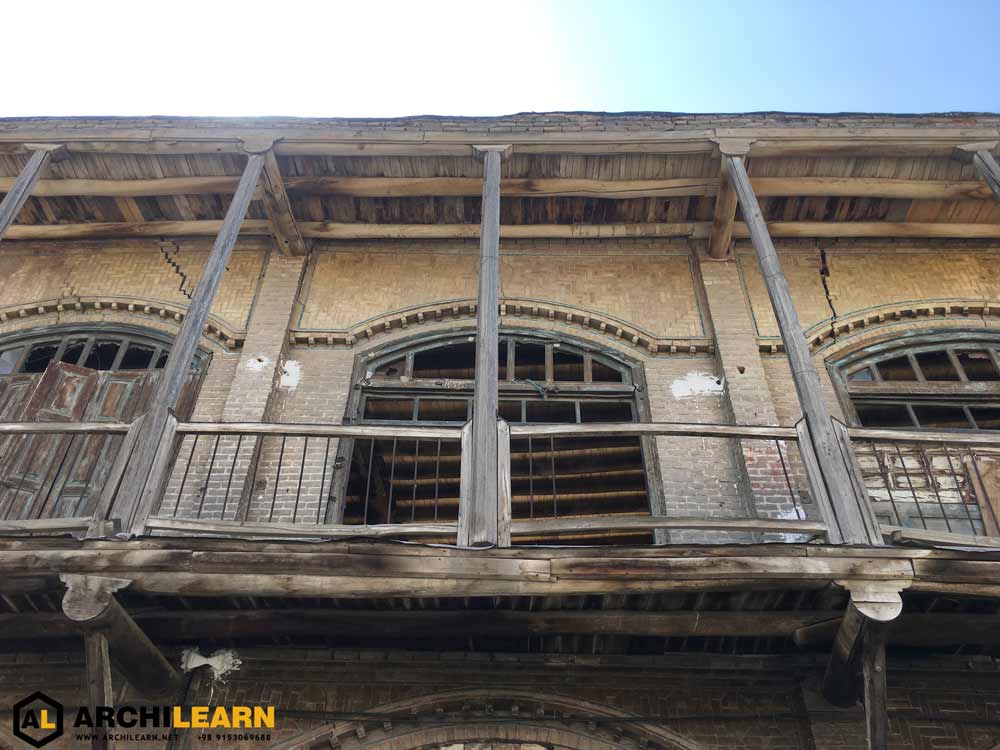 علل-بازسازی-و-مقاوم-سازی-سرای-عزیزالله-اف