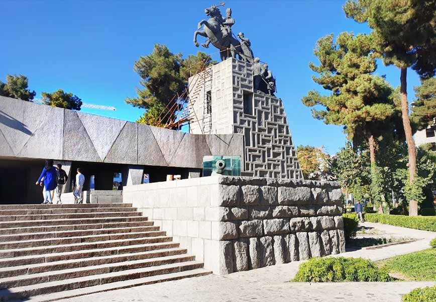 ویژگی-های-معماری-آرامگاه-نادرشاه