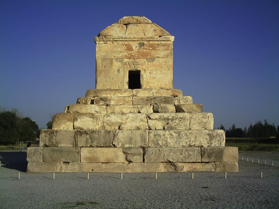 آرامگاه_کوروش