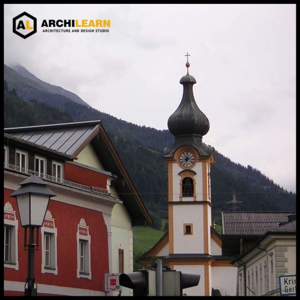 معماری گنبد پیازی