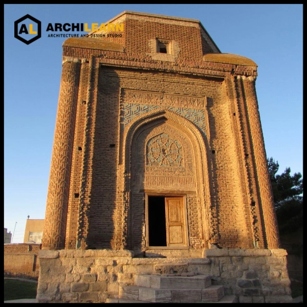 گنبد سرخ مراغه