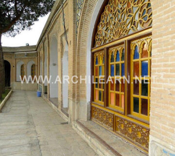 معماری قلعه والی ایلام